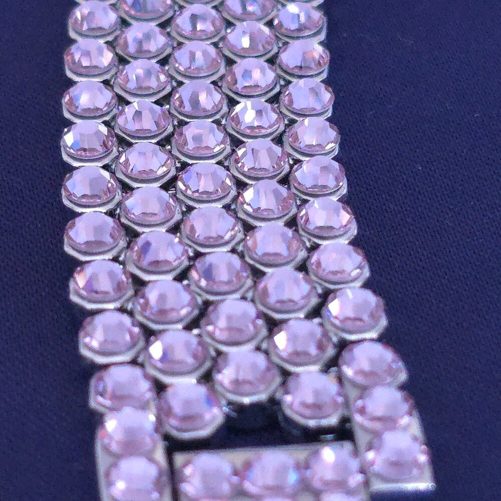 Bracelet embelished with genuine Czech crystals Preciosa. Color Mesmera.